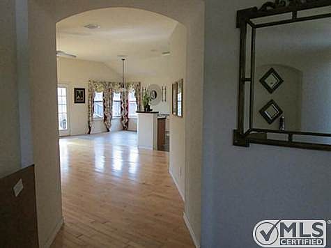 3rd image of 13029 Evergreen Dr
