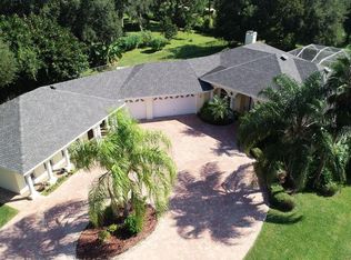 9800 Lake Ruby Dr W, Winter Haven, FL 33884