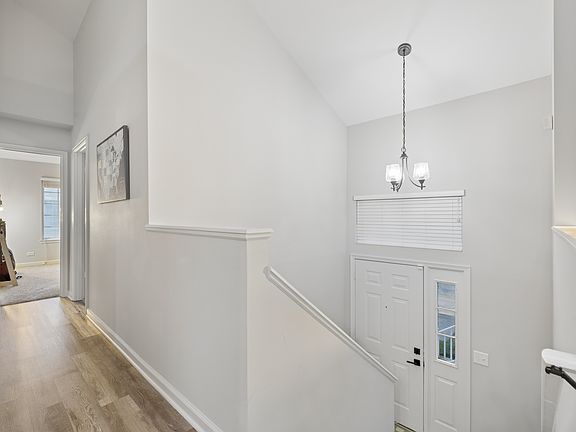 3rd image of 151 Lucerne Ct 713-unit 12-4