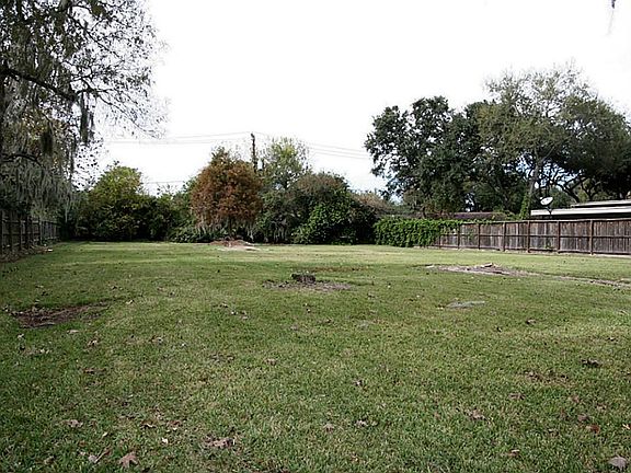 5th image of 3510 Glen Arbor Dr