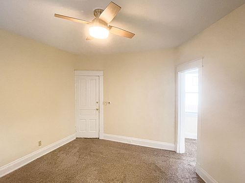 5th image of 3648 Hyde Park Ave #1