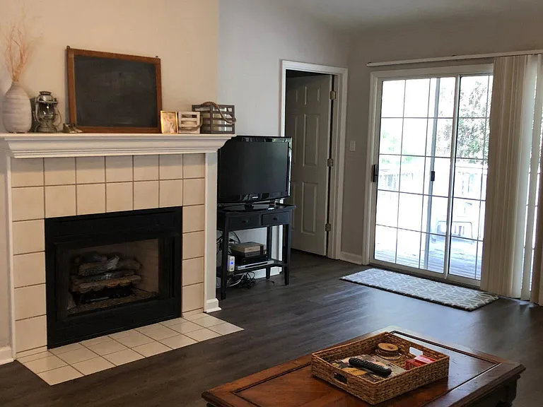 1136 Mosswood Chase — Photo 4