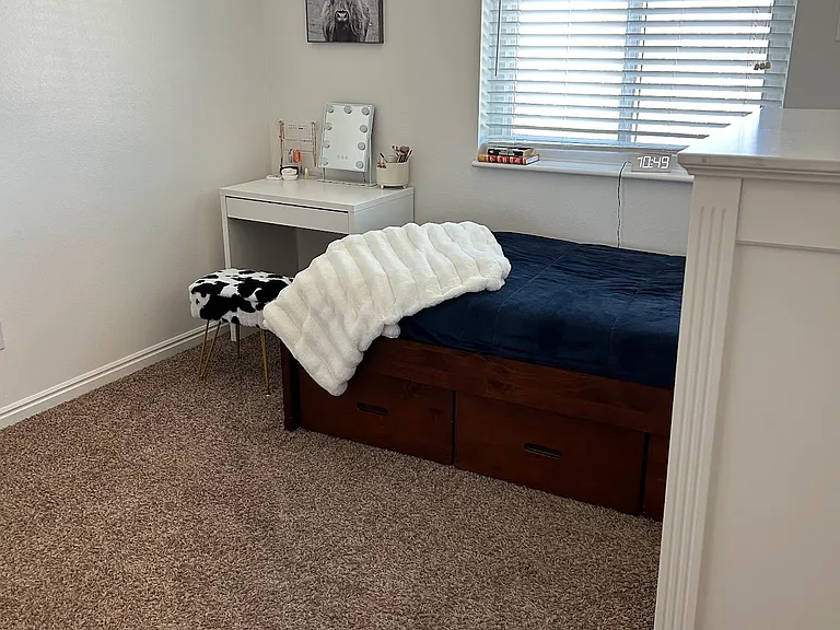 1069 N Sage Dr — Photo 8
