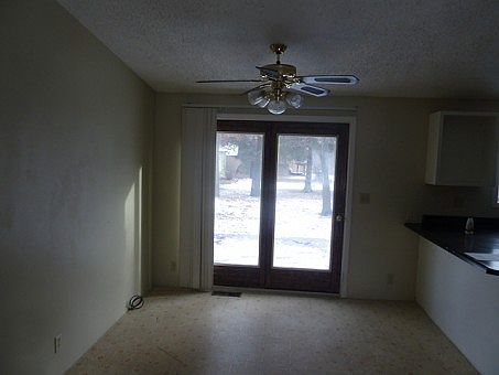 4th image of 1106 4th Ave N