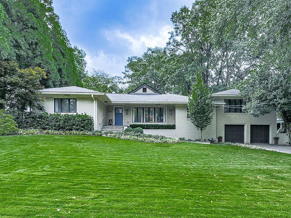 1st image of 1076 Dean Dr NW