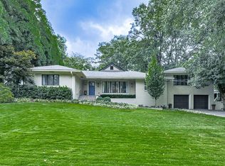1076 Dean Dr NW, Atlanta, GA 30318
