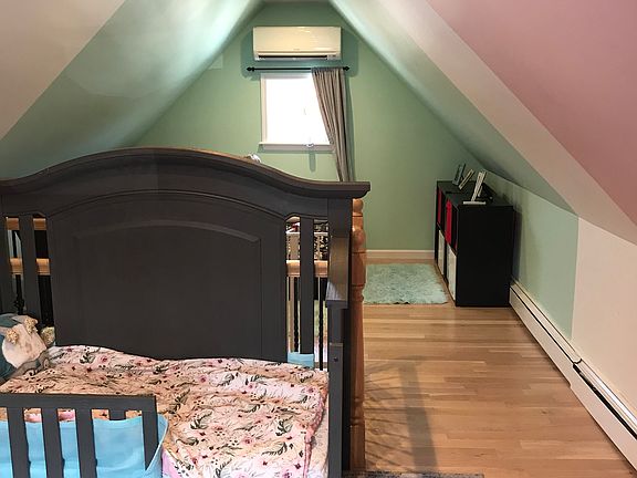 5th image of 61 Wild Ave #1