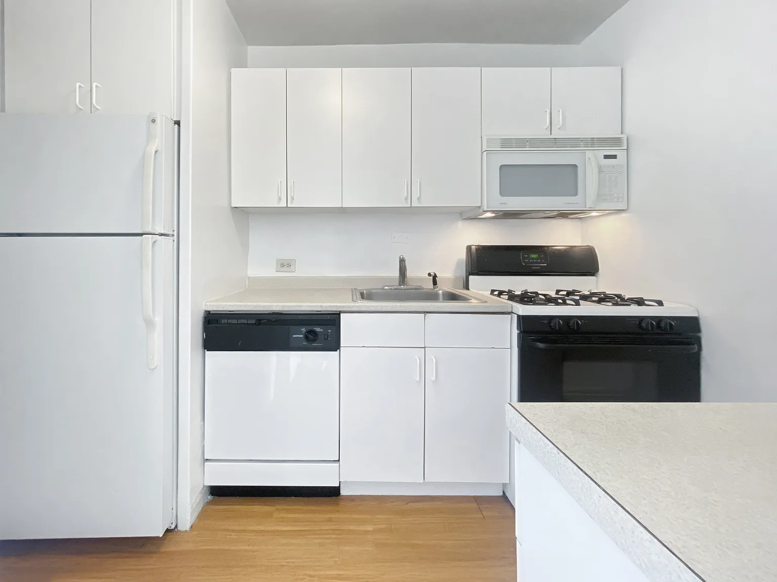 300 East 33rd Street — Photo 3