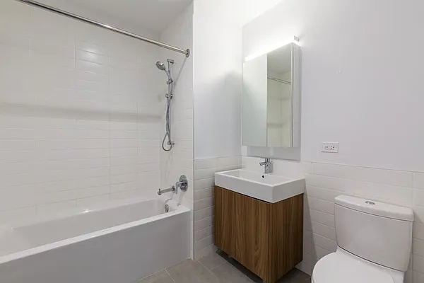 Rented by Stonehenge NYC LLC | media 6