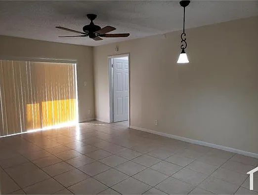3 bed, 1050 sqft, $2,800 — Photo 2