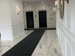 70 Dixfield Dr #EA12F341F, Toronto, ON M9C4J4