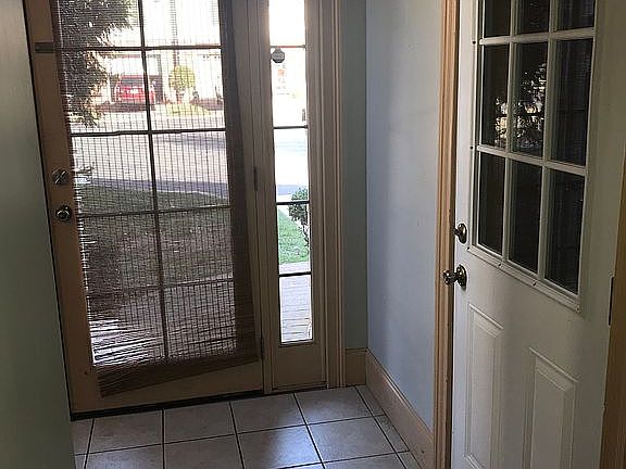 3rd image of 416-4H Oakmont Dr