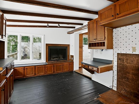 27th image of 514 Whippoorwill Ln