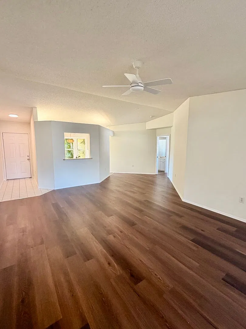 3/2 Single family home in South Sarasota — Photo 4