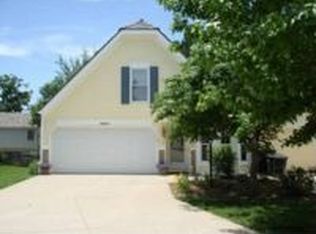 1424 Brighton Cir APT D, Lawrence, KS 66049
