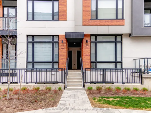 14 David Eyer Rd #1005, Richmond Hill, ON L4S 0N4