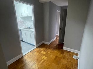 (Undisclosed Address), Fresh Meadows, NY 11365