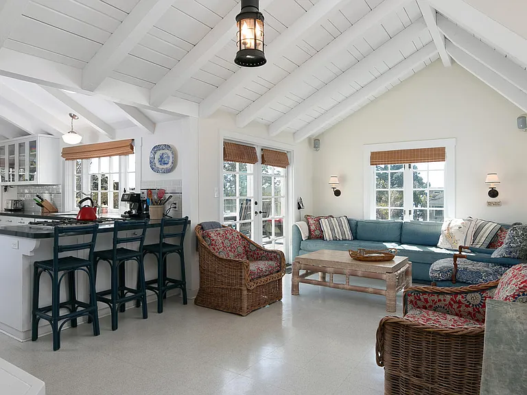 181 Rincon Point Rd — Photo 21