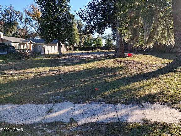 2nd image of 4105 W 24th Ct