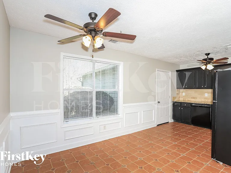 2847 Spring Green Way — Photo 5