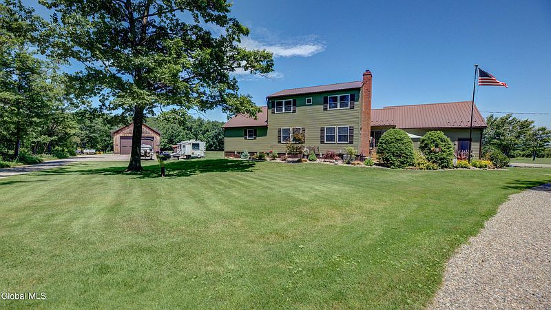 4th image of 858 Logtown Road