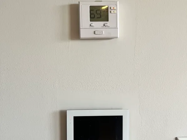 739 Garfield Avenue image 10 of 14