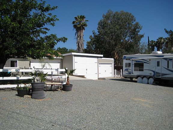 2nd image of 33240 Honeydew Ln