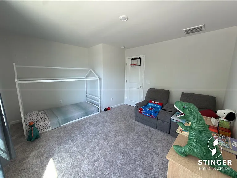 123 Chestnut St — Photo 28