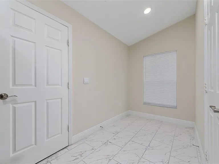 1246 Westwinds Dr — Photo 8