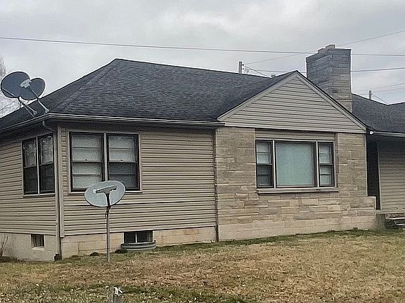 2nd image of 221 Halls Rd