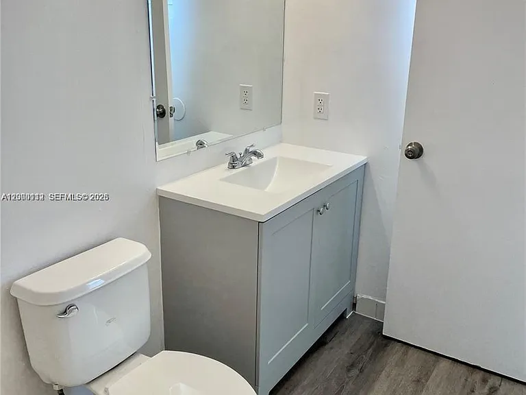 20044 SW 87th Pl #- — Photo 8