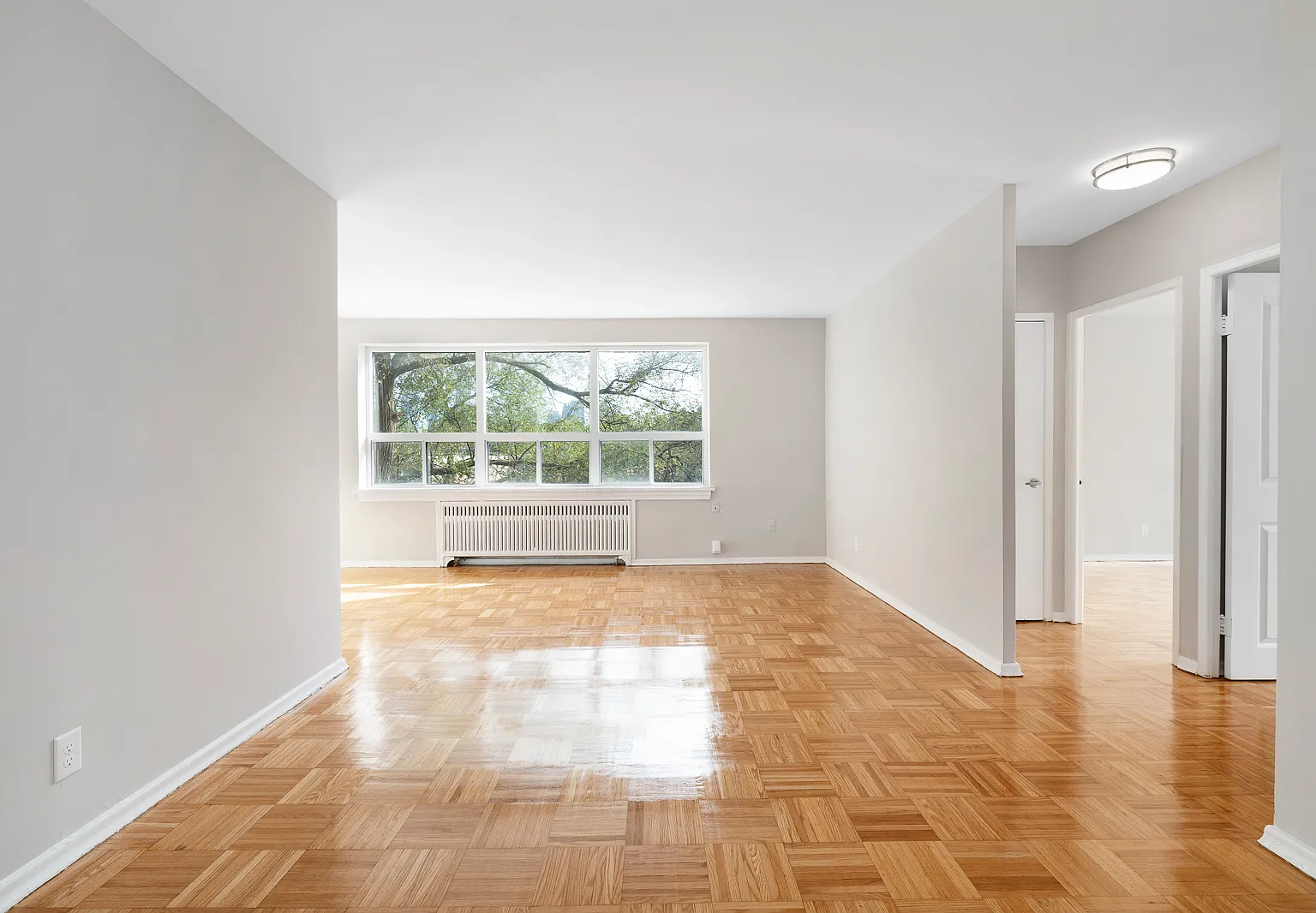 183 Berry Road — Photo 3