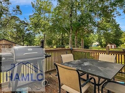 3rd image of 17 Huckleberry Ln