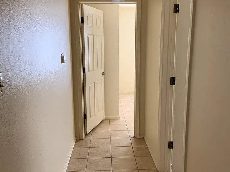 1840 S Locust St #3 — Photo 10