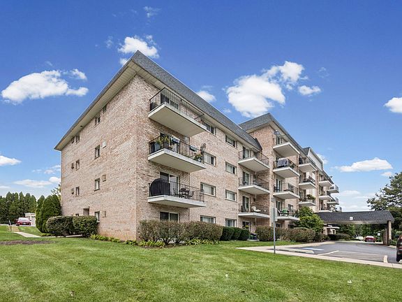 2nd image of 1000 S Lorraine Rd APT 110