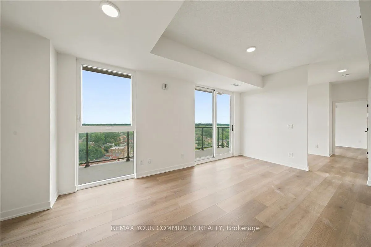 3 bed, $1,950 — Photo 2