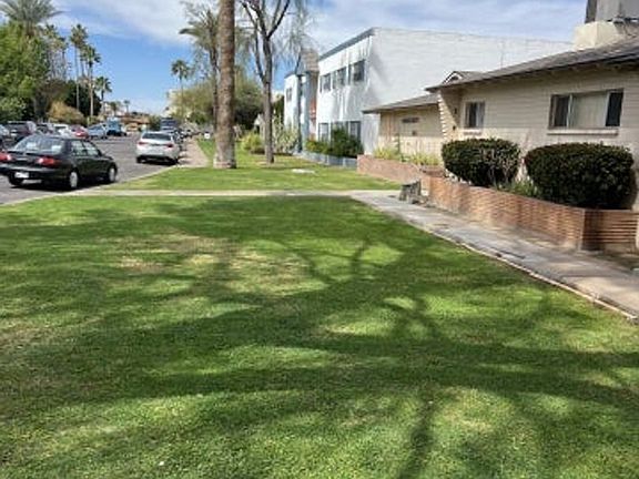 2nd image of 302 W Medlock Dr APT 3