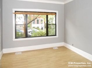 1436 W Addison St #3, Chicago, IL 60613