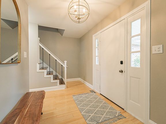 3rd image of 13617 Idlewild Dr