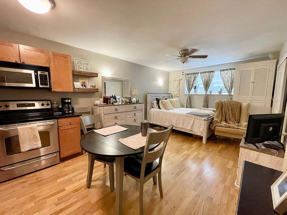 1st image of 48 Coffey St APT 5B