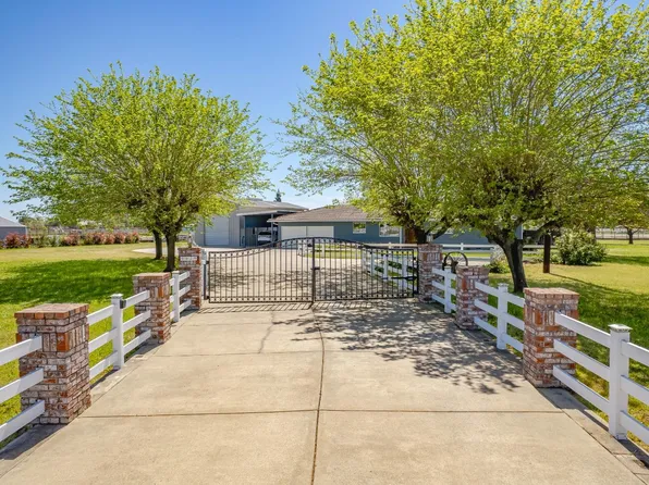 9929 Dillard Rd, Wilton, CA 95693