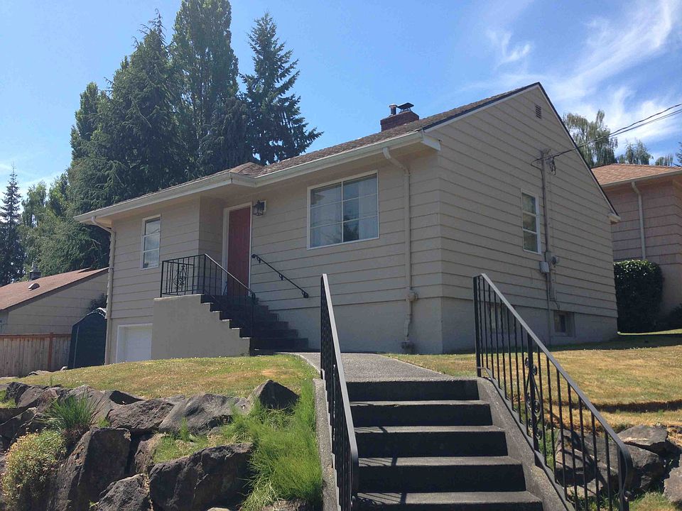 1st image of 5555 39th Ave NE