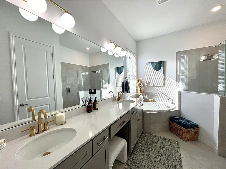 17510 Jadestone Ct — Photo 13