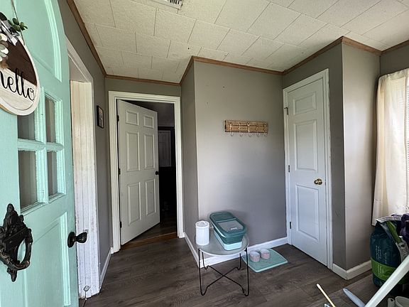 5th image of 1009 West St