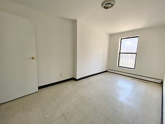 5th image of 533 9th Ave APT 4