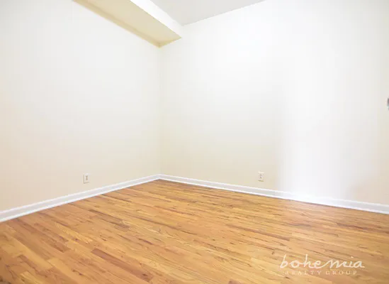 Rented by Bohemia Realty Group | media 9