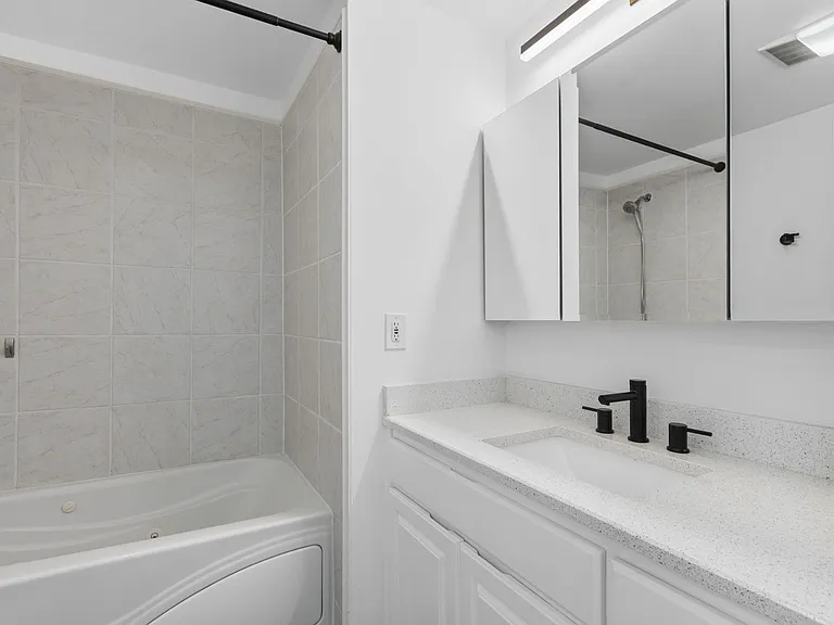 17310 NE 45th St #123 — Photo 24
