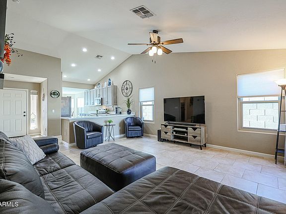 4th image of 10778 W CAMBRIDGE Avenue