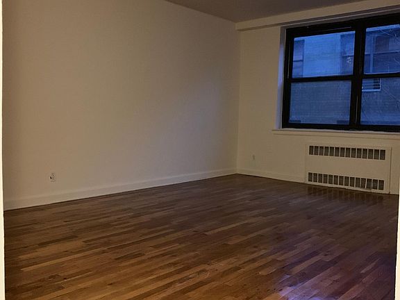 3rd image of 14 Stoner Ave APT 2K
