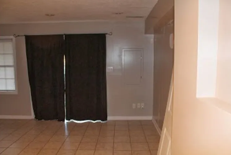804 Wexford Pl — Photo 12